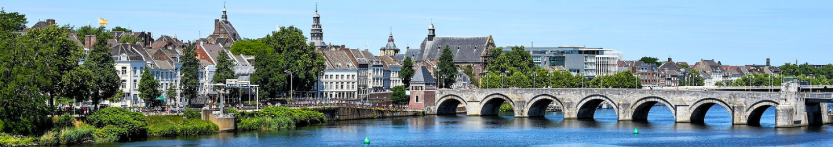 Shuttle bus Maastricht – Charleroi Airport 