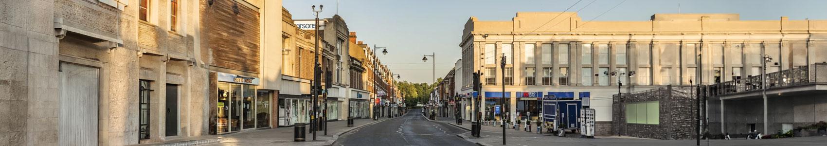 Coach Enfield - London Stansted Airport